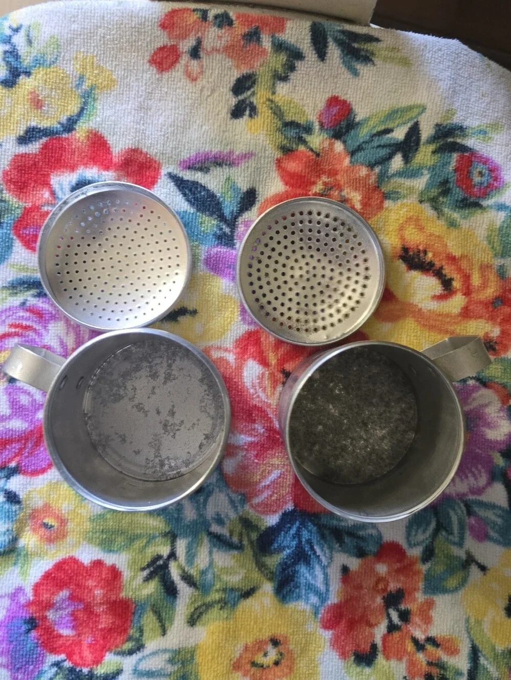 Vintage Aluminum Shaker Set with Handles - Kitchen Seasoning Dispensers